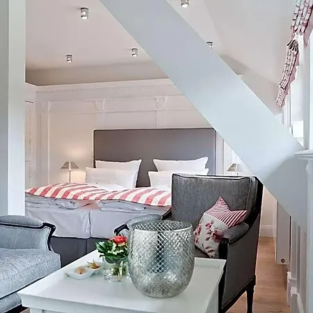 Hotel Töpferhof Bei Travemünde 4*